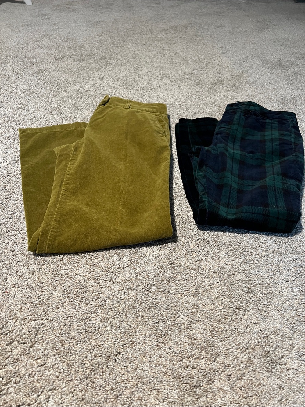 Bundle Women Two Pants - J Crew and Vineyard Vines.